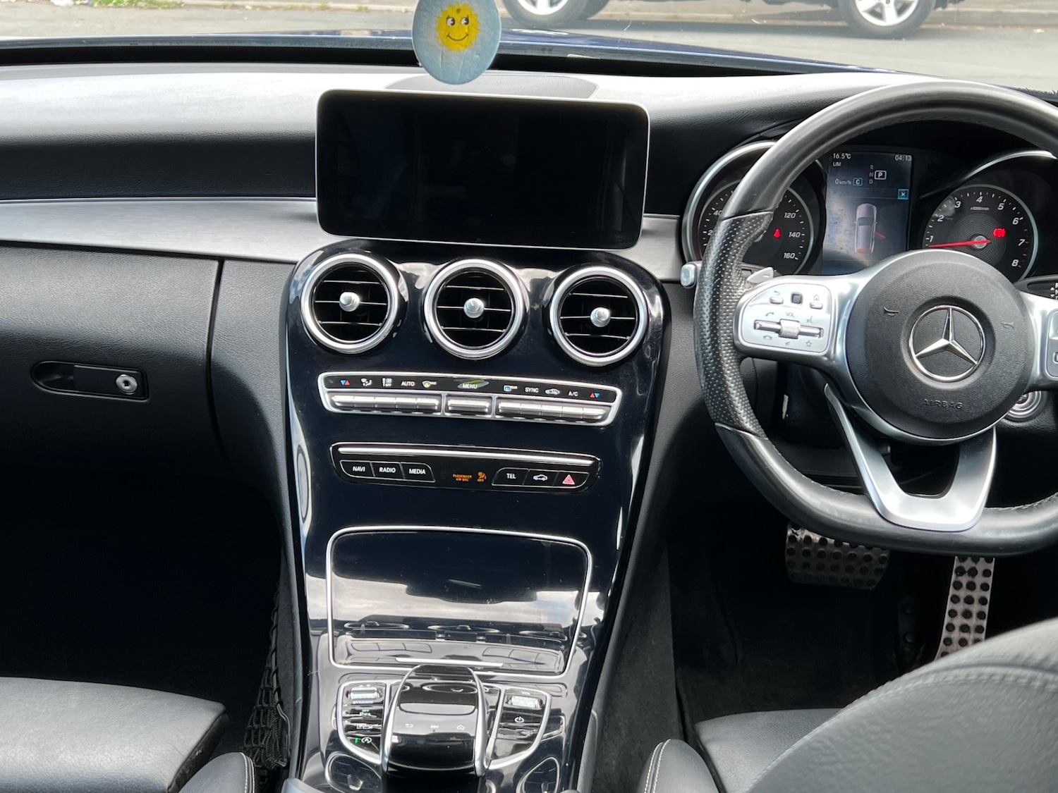 Used Mercedes-Benz C Class 2019 for sale - 77258944: Photo 5