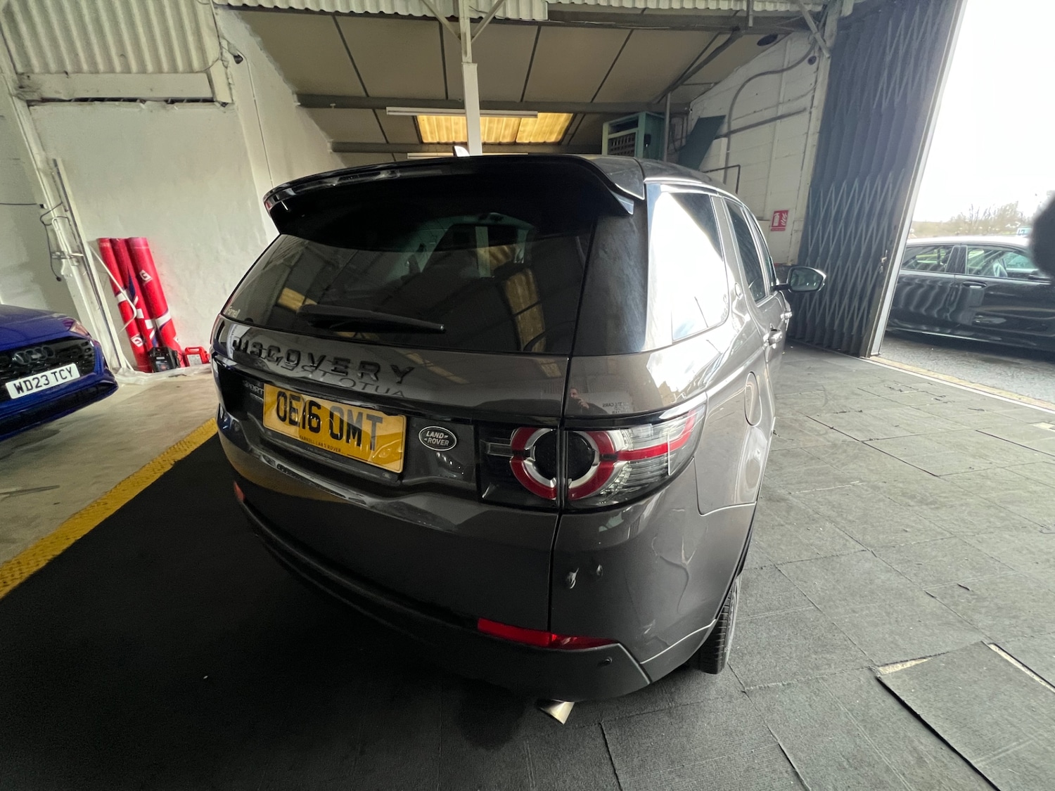 Used Land Rover Discovery Sport 2016 for sale - 77873643: Photo 13