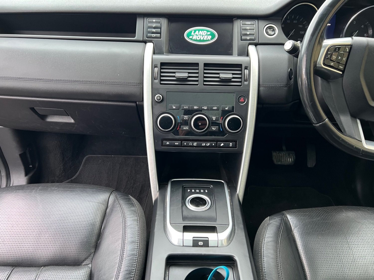 Used Land Rover Discovery Sport 2016 for sale - 77873643: Photo 18