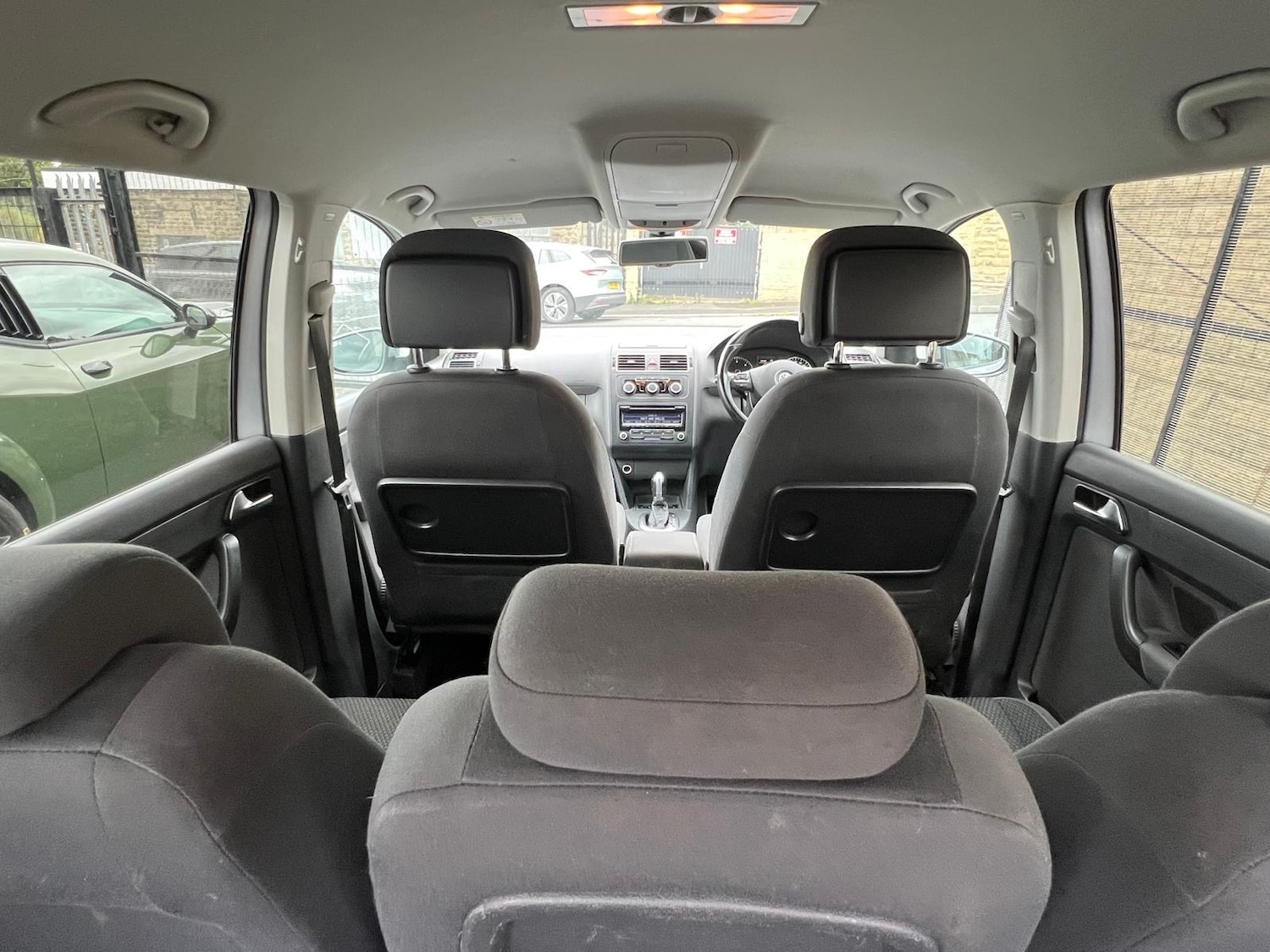Used Volkswagen Touran 2014 for sale - 76128829: Photo 23