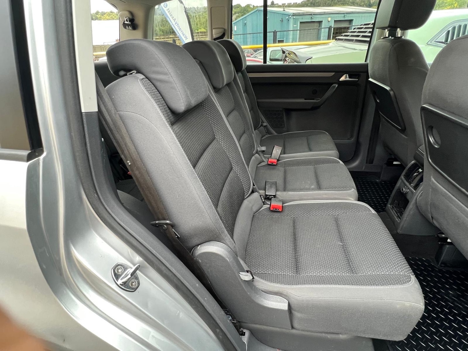 Used Volkswagen Touran 2014 for sale - 76128829: Photo 8