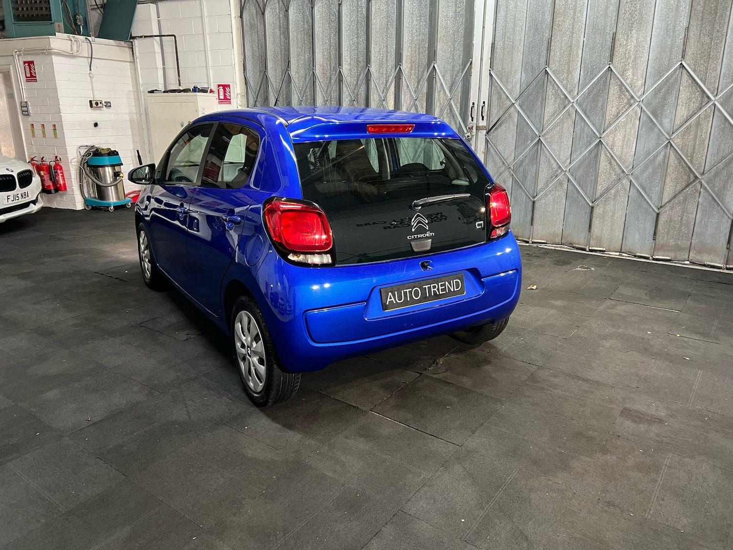 Vehicle 5