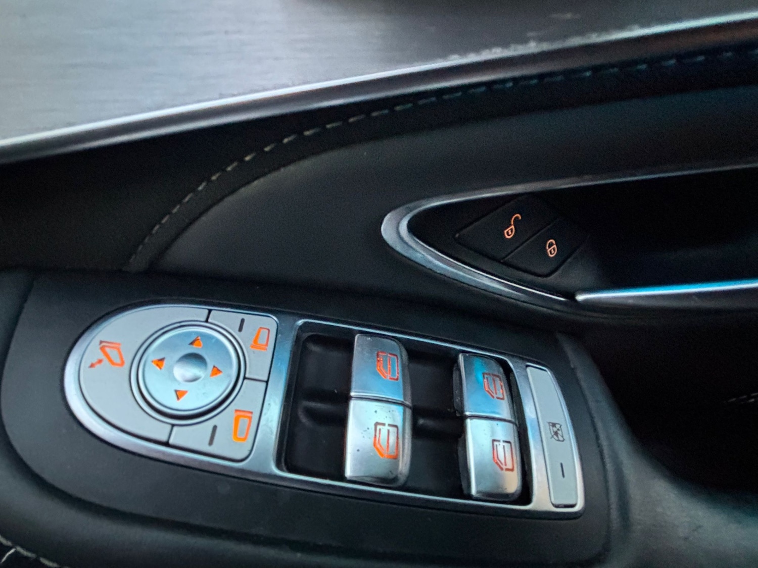 Used Mercedes-Benz C Class 2016 for sale - 76322744: Photo 18