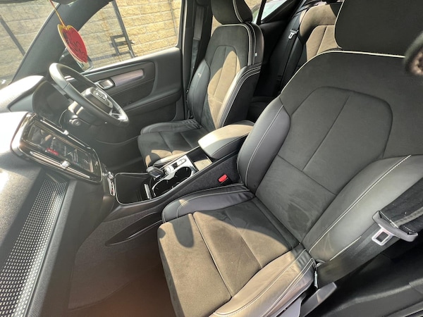 Used Volvo XC40 2021 for sale - 74821964: Photo 29
