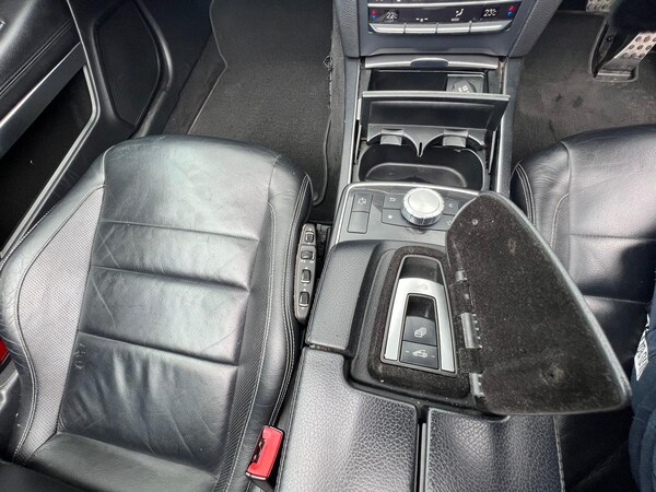 Used Mercedes-Benz E Class 2014 for sale - 67972452: Photo 12