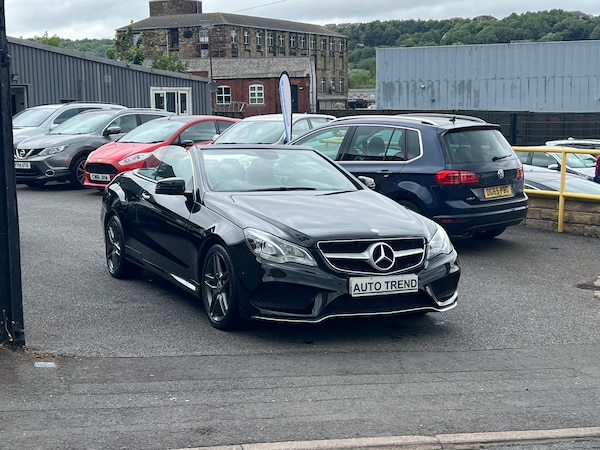 Used Mercedes-Benz E Class 2014 for sale - 67972452: Photo 2