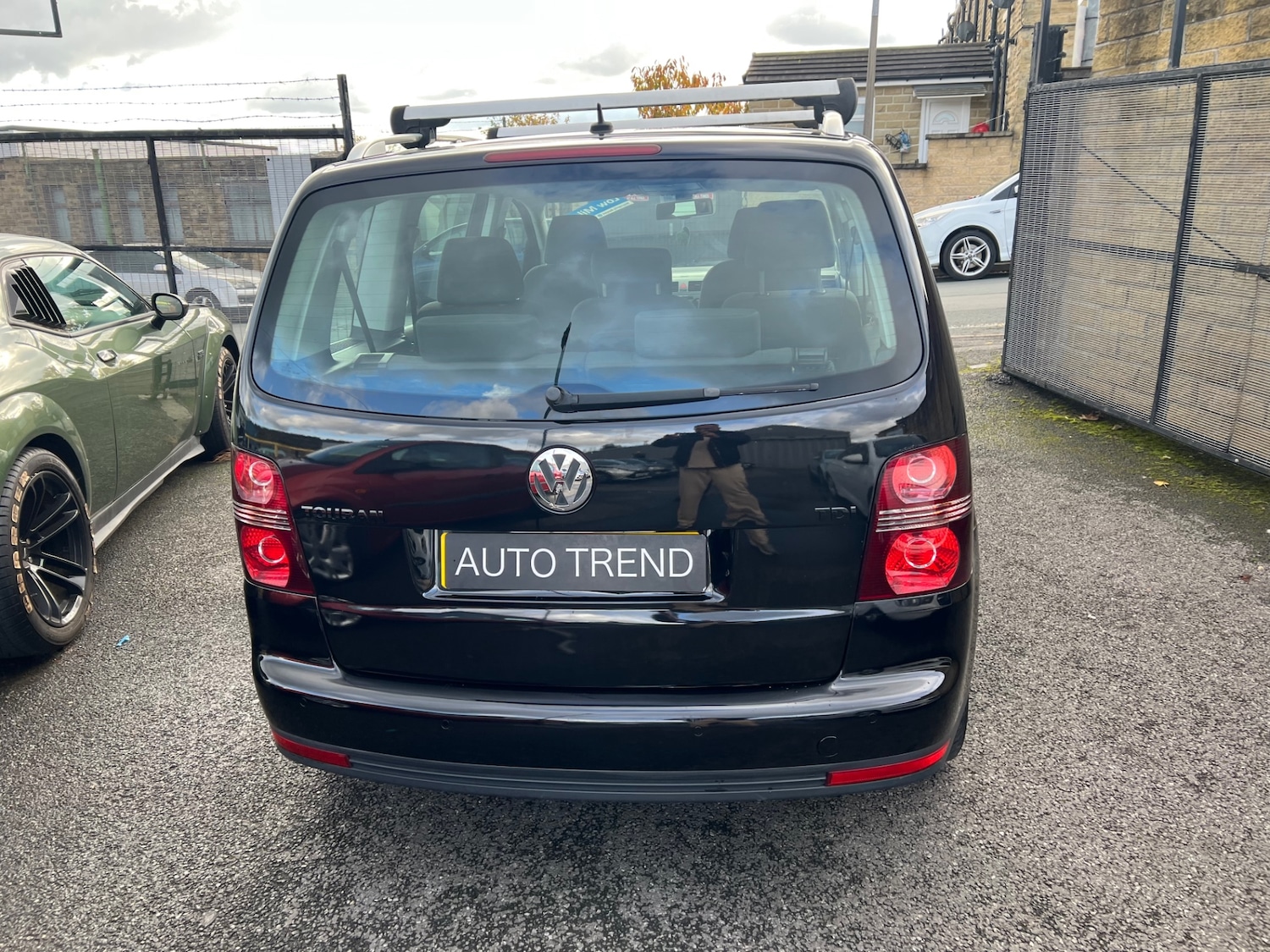 Used Volkswagen Touran 2008 for sale - 76353722: Photo 10