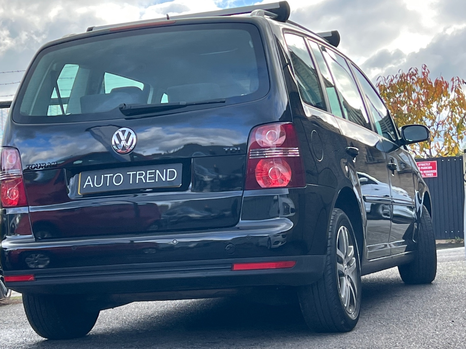 Used Volkswagen Touran 2008 for sale - 76353722: Photo 7