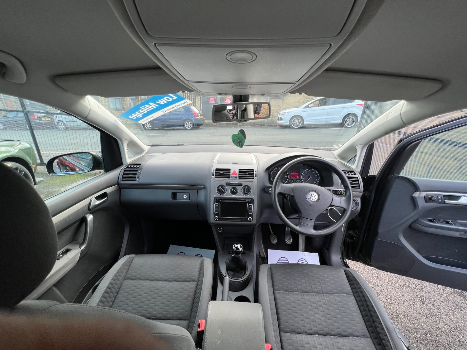 Used Volkswagen Touran 2008 for sale - 76353722: Photo 8