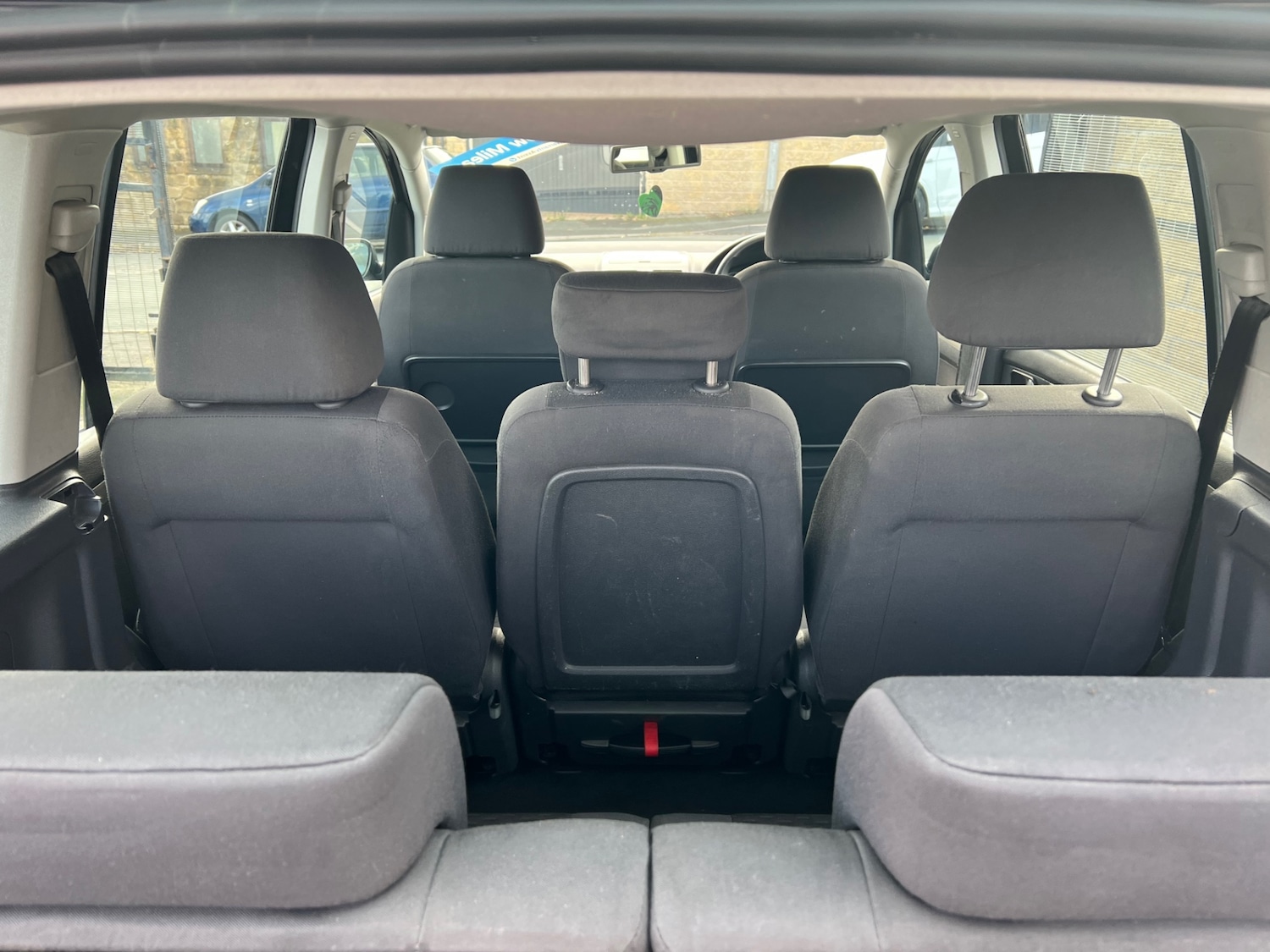 Used Volkswagen Touran 2008 for sale - 76353722: Photo 9