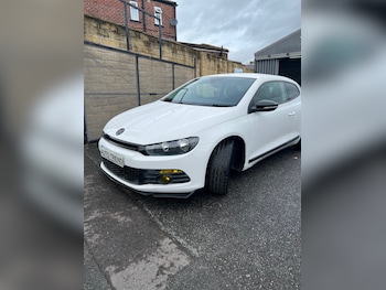 Used Volkswagen Scirocco 2011 for sale - 76422443: Photo