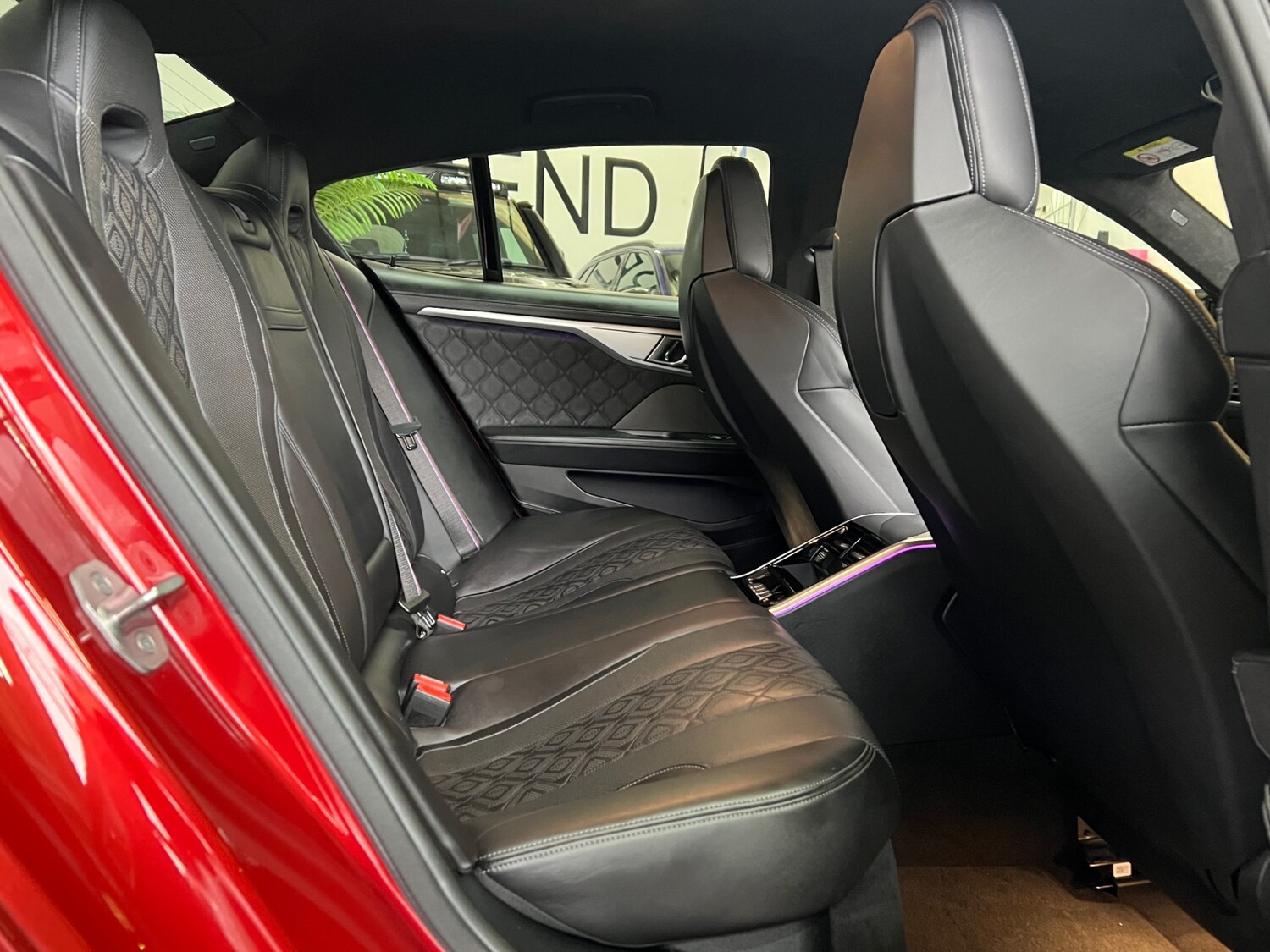 Used BMW M8 2020 for sale - 77002085: Photo 10