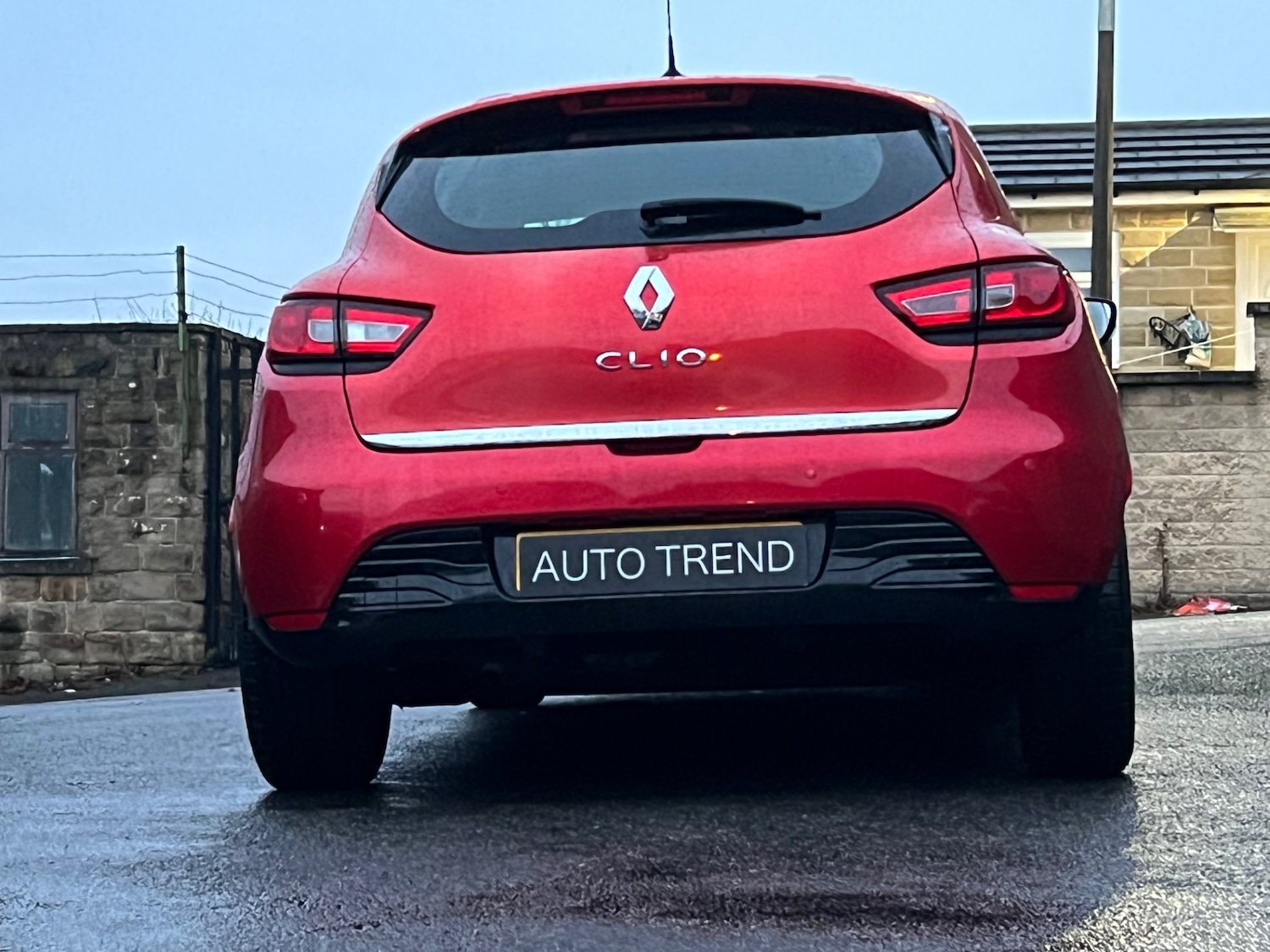 Used Renault Clio 2014 for sale - 76534099: Photo 11