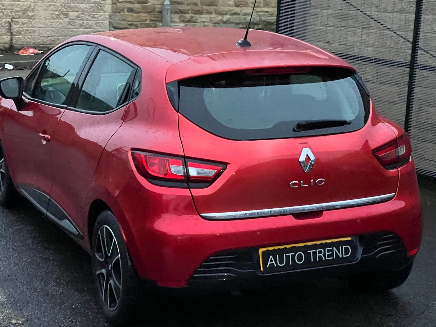 Used Renault Clio 2014 for sale - 76534099: Photo 14