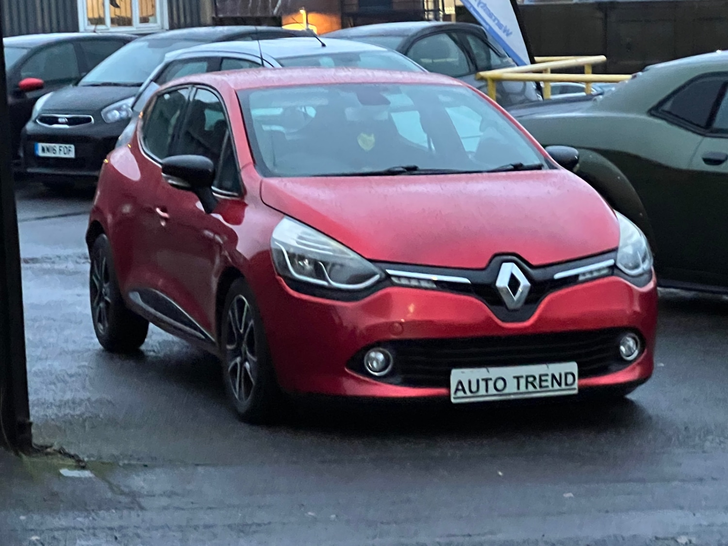 Used Renault Clio 2014 for sale - 76534099: Photo 7