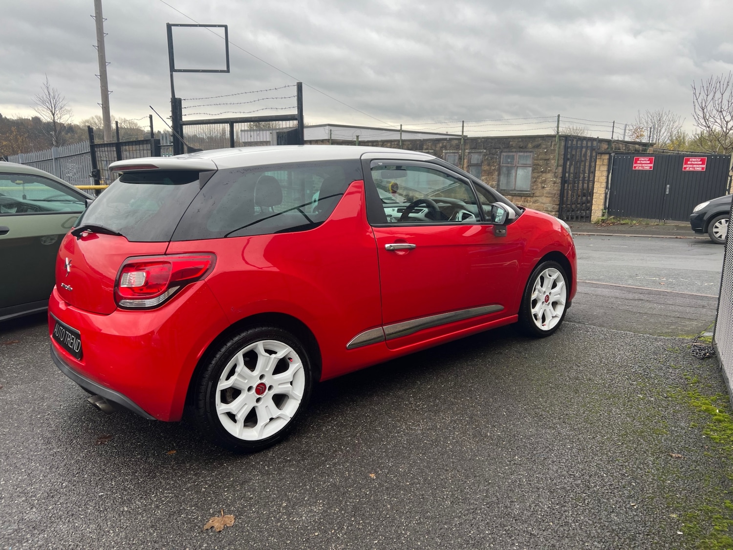 Used Citroen DS3 2011 for sale - 76554370: Photo 21