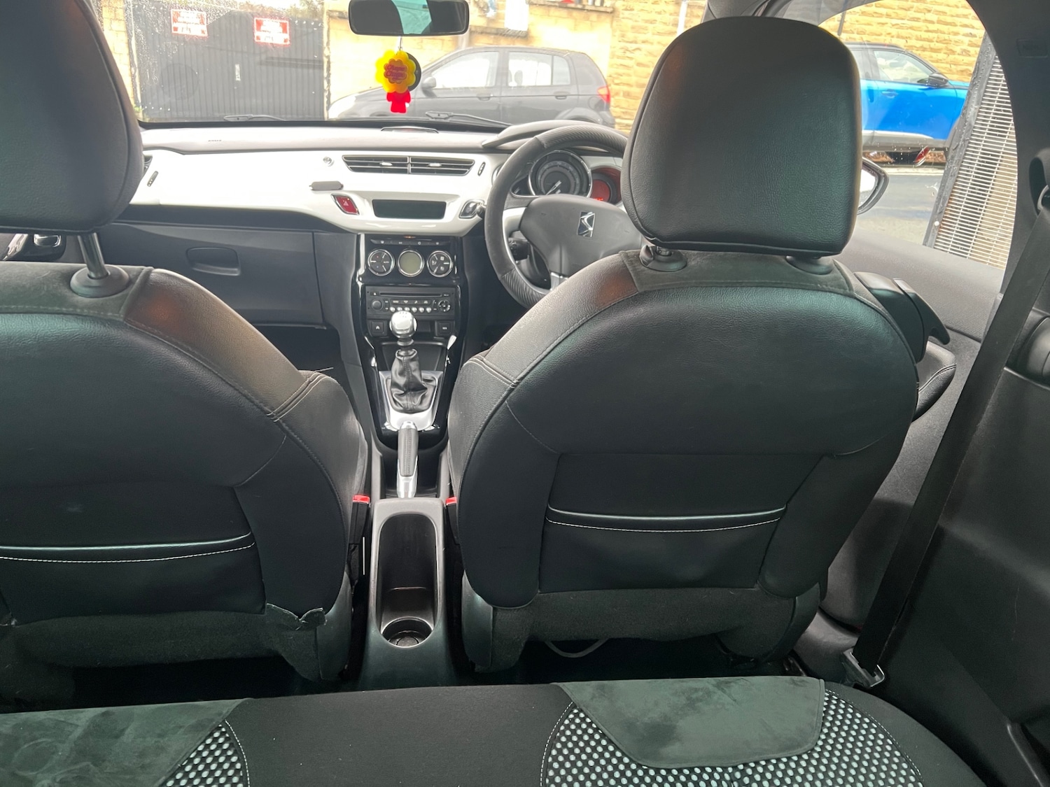 Used Citroen DS3 2011 for sale - 76554370: Photo 9