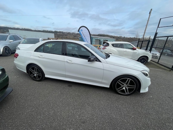 Used Mercedes-Benz E Class 2016 for sale - 73897984: Photo 25