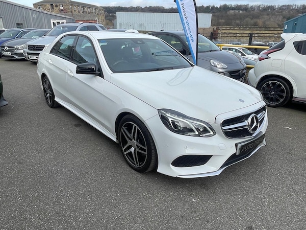 Used Mercedes-Benz E Class 2016 for sale - 73897984: Photo 32