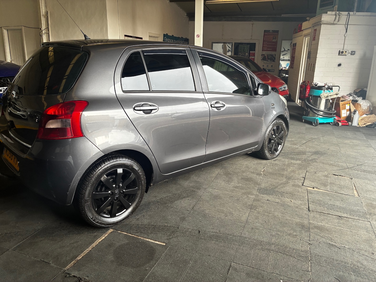 Used Toyota Yaris 2009 for sale - 77902596: Photo 19