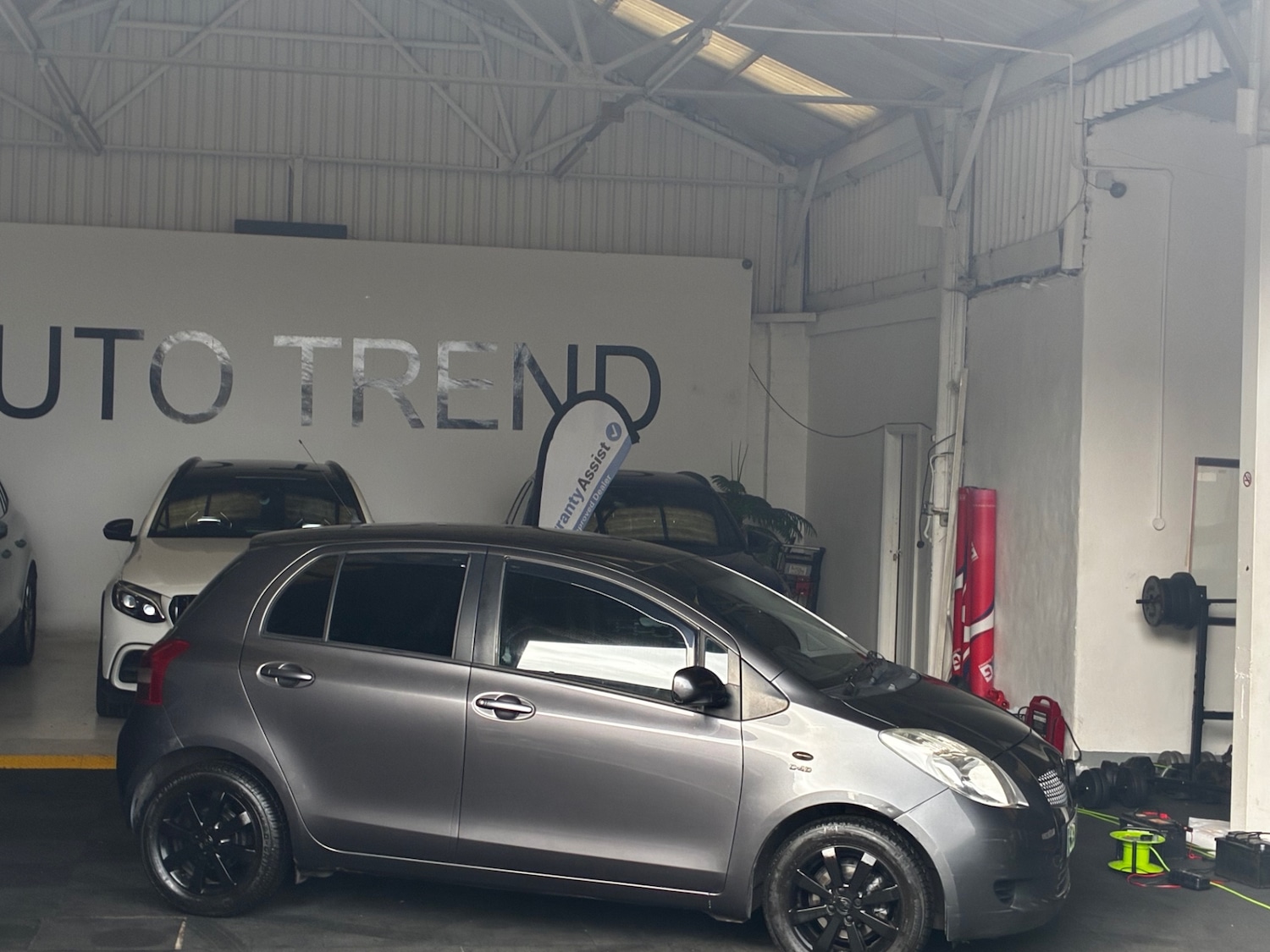 Used Toyota Yaris 2009 for sale - 77902596: Photo 2