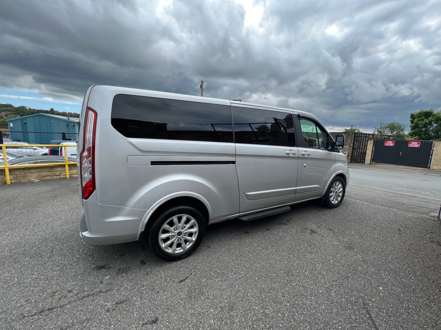 Used Ford Tourneo Custom 2018 for sale - 76596661: Photo 28
