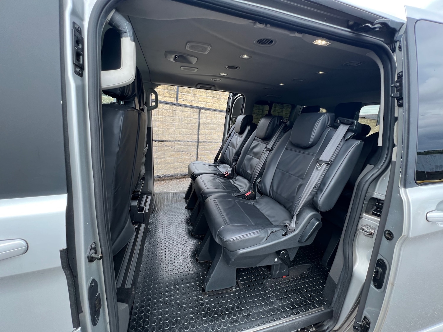 Used Ford Tourneo Custom 2018 for sale - 76596661: Photo 9