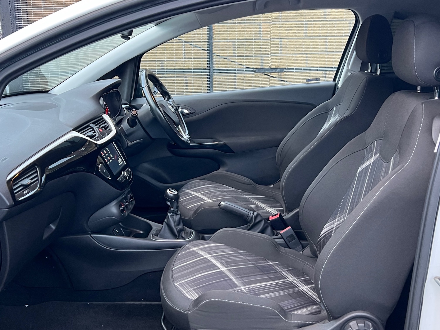 Used Vauxhall Corsa 2016 for sale - 76847353: Photo 24