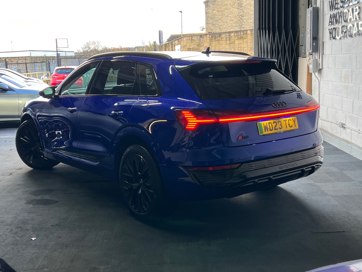 Used Audi Q8 2023 for sale - 76722043: Photo 13