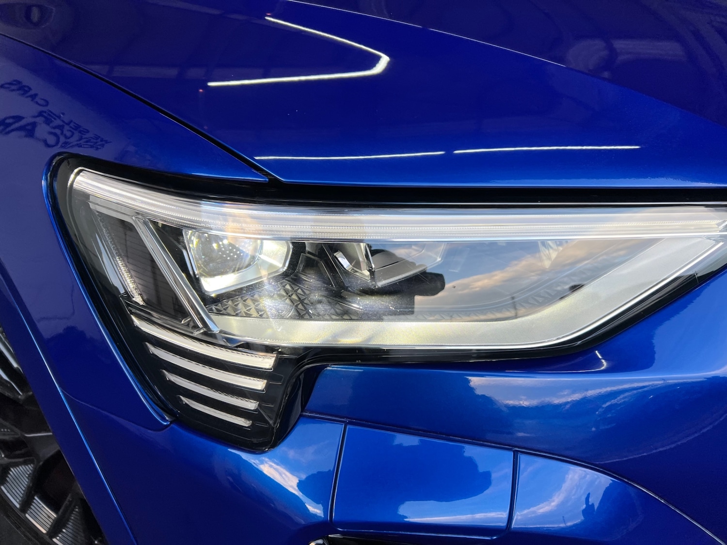 Used Audi Q8 2023 for sale - 76722043: Photo 22