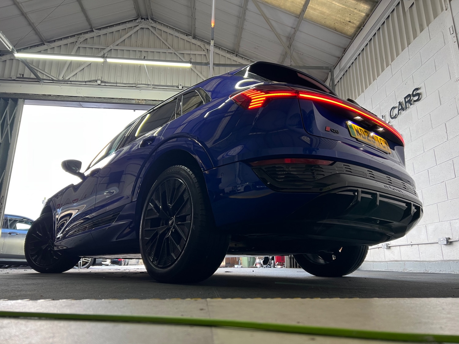 Used Audi Q8 2023 for sale - 76722043: Photo 29