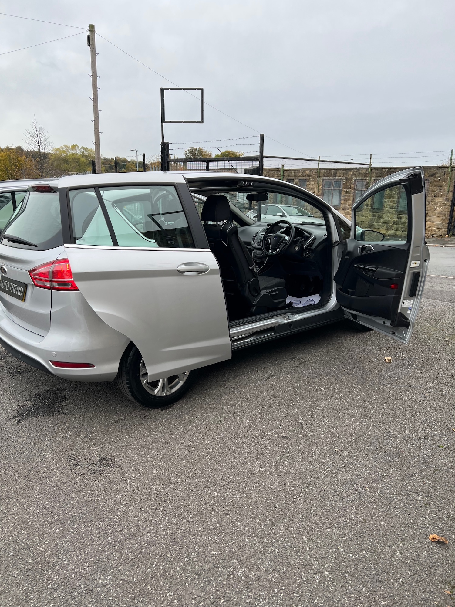 Used Ford B-MAX 2017 for sale - 76415521: Photo 17