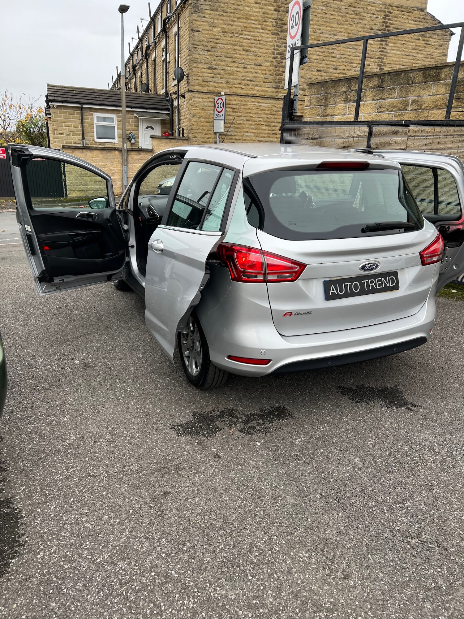 Used Ford B-MAX 2017 for sale - 76415521: Photo 18