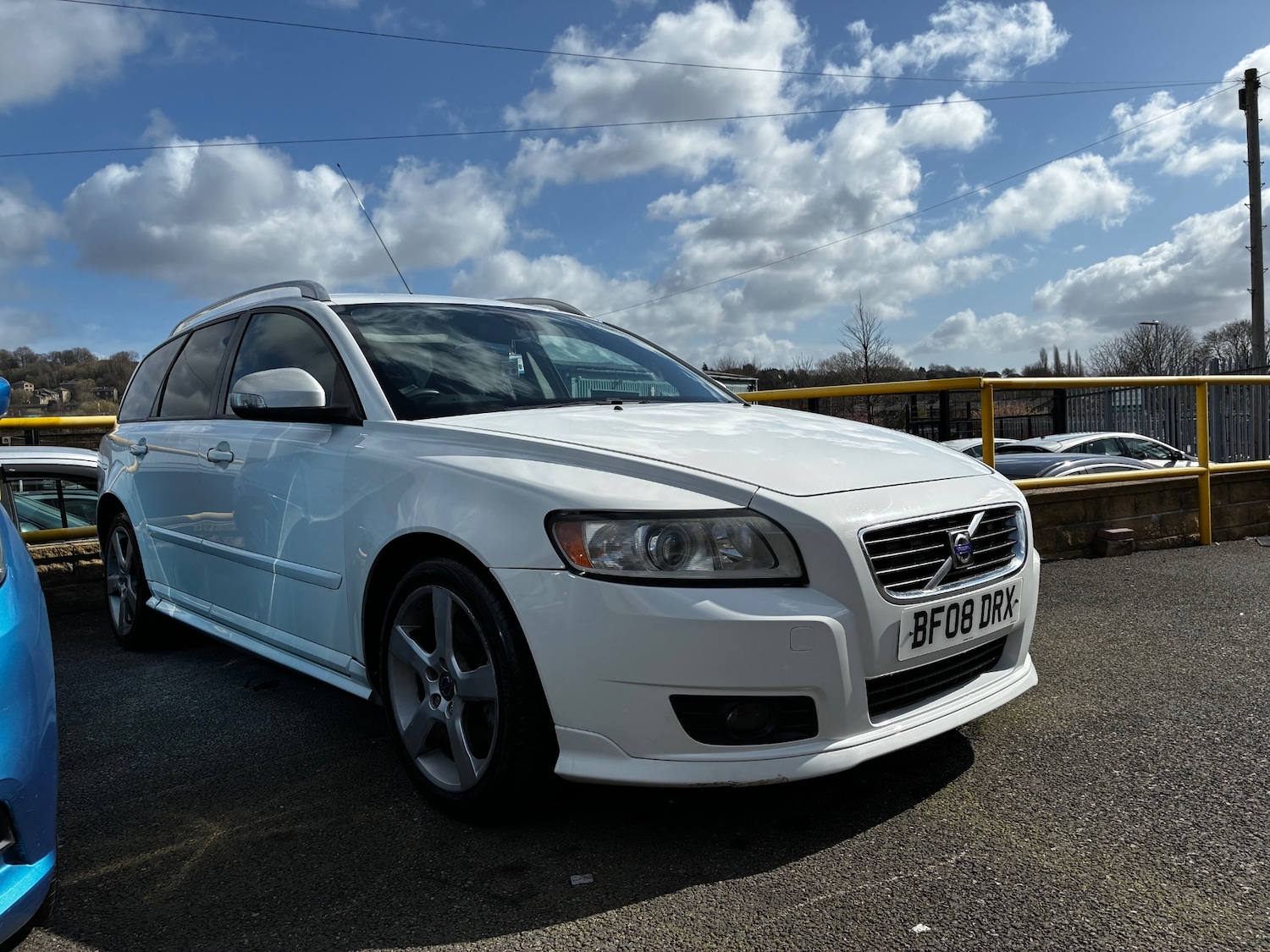Used Volvo V50 2008 for sale - 78143707: Photo 2