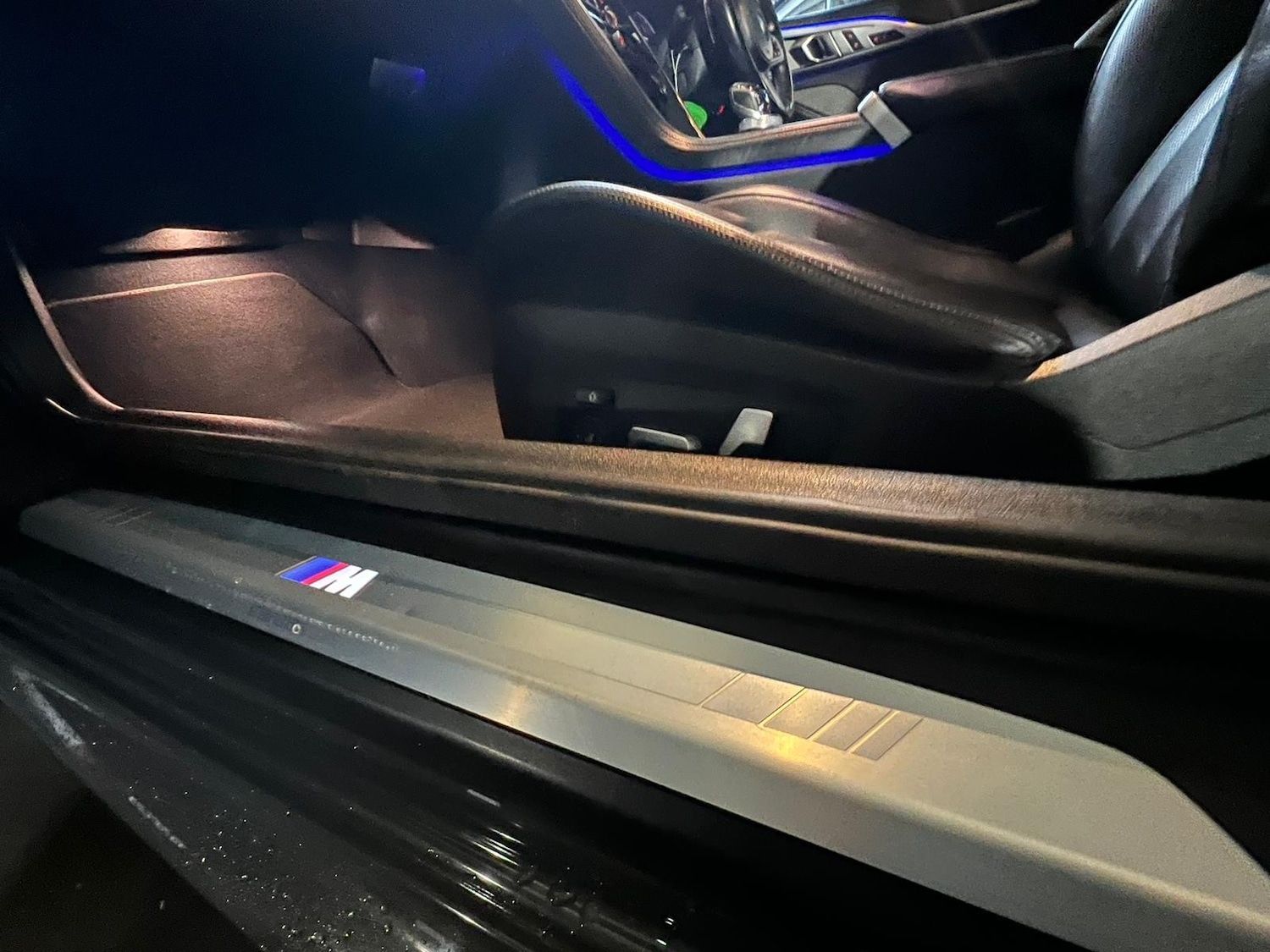 Used BMW 8 Series 2018 for sale - 77339284: Photo 17