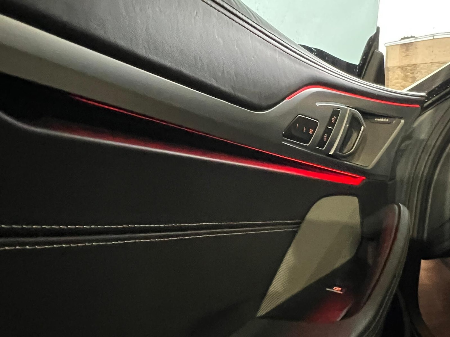 Used BMW 8 Series 2018 for sale - 77339284: Photo 9