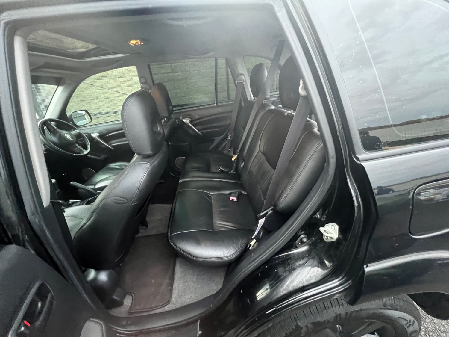 Used Toyota RAV4 2004 for sale - 76483193: Photo 7