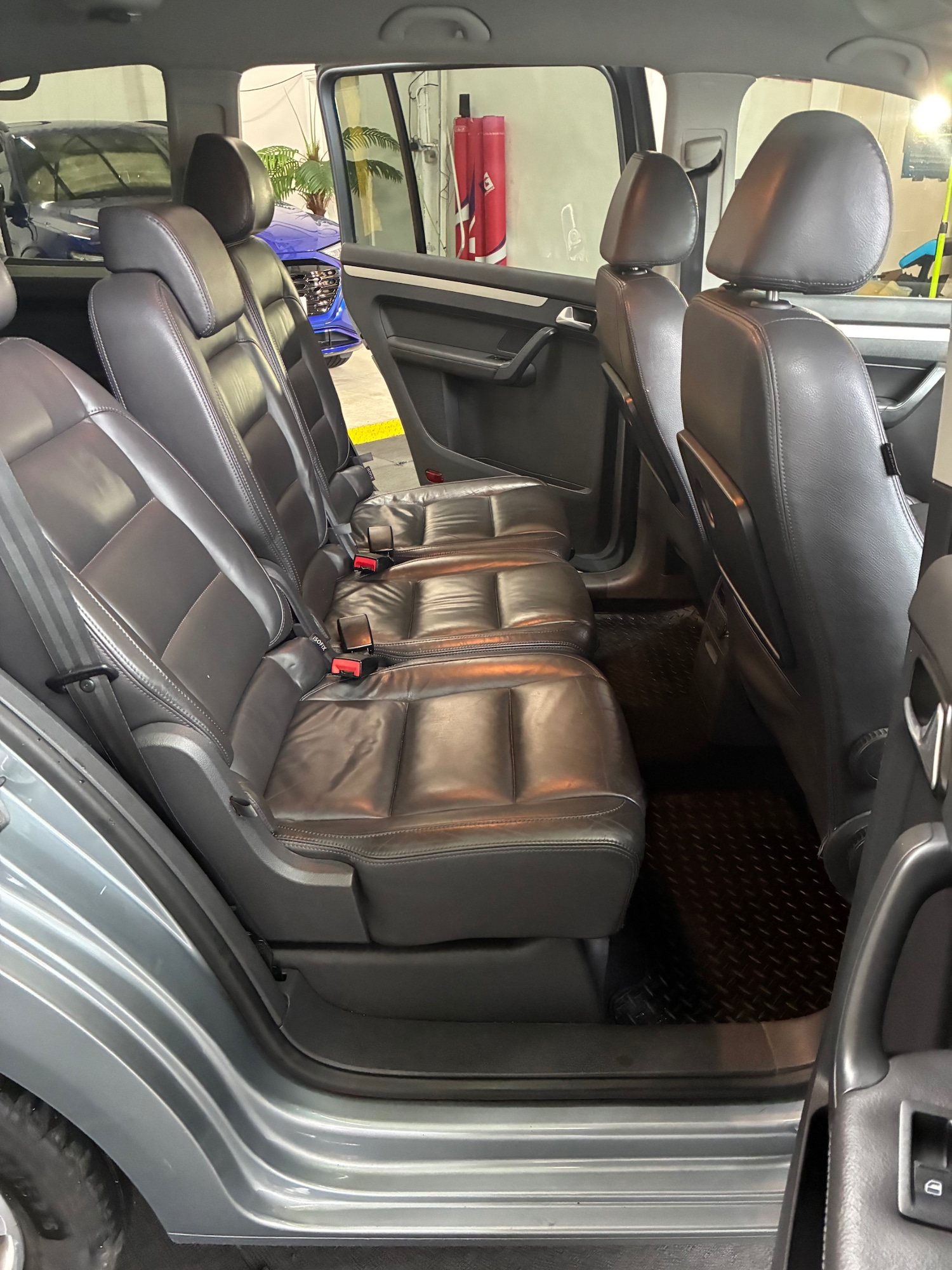 Used Volkswagen Touran 2008 for sale - 77055099: Photo 8