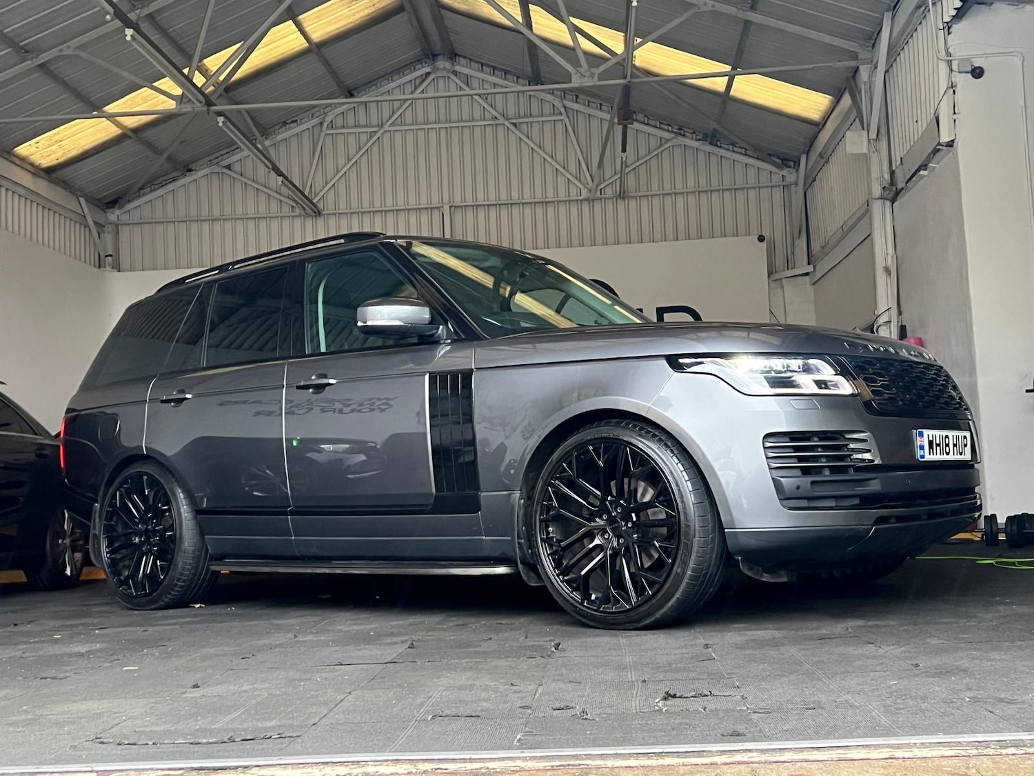 Used Land Rover Range Rover 2018 for sale - 77420266: Photo 3