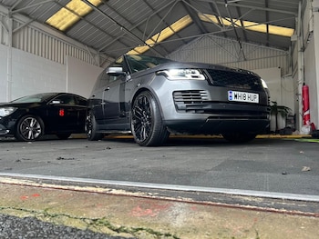 Used Land Rover Range Rover 2018 for sale - 77420266: Photo