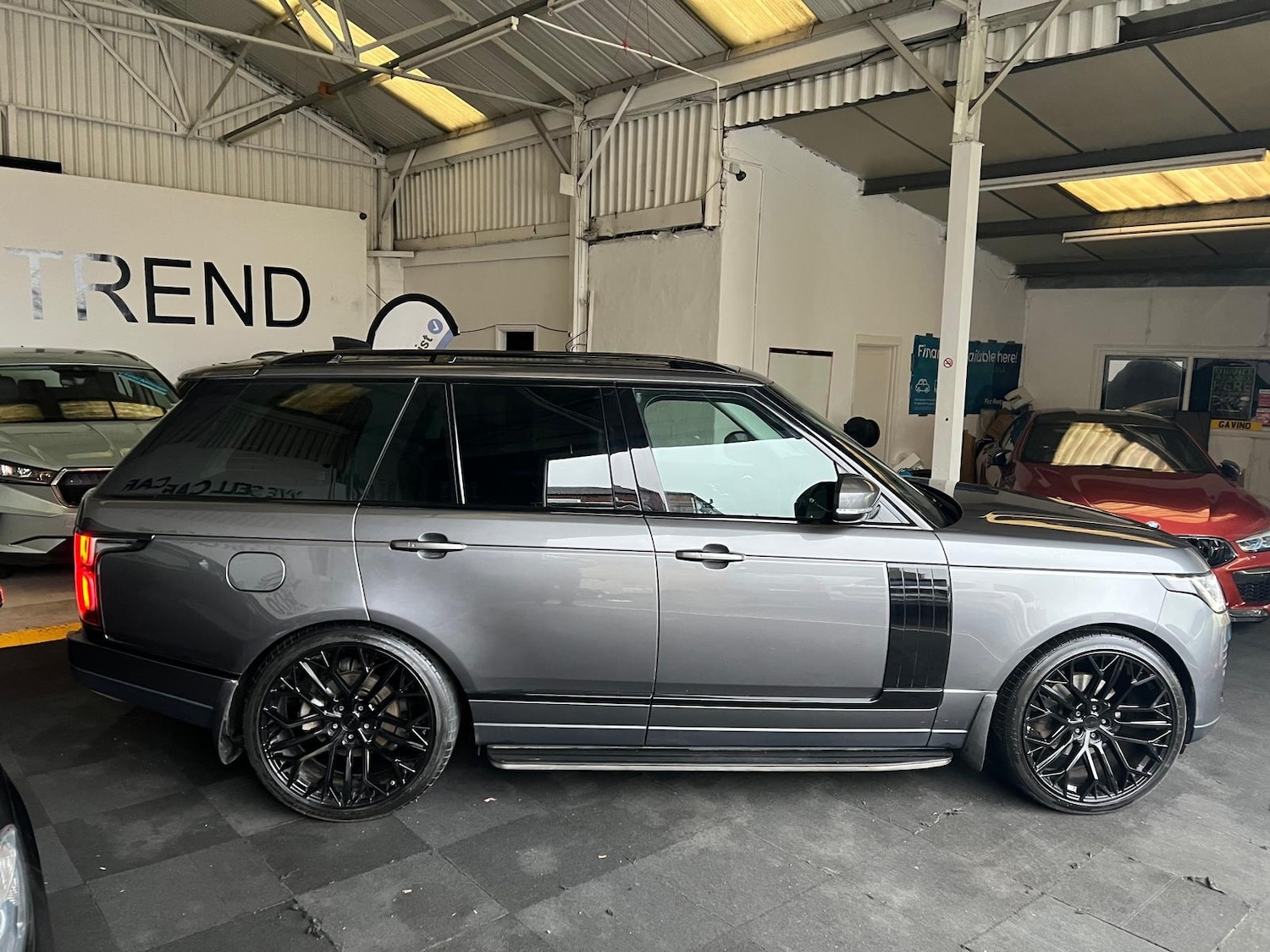 Used Land Rover Range Rover 2018 for sale - 77420266: Photo 8