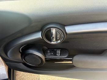 Used MINI Hatch 2023 for sale - 78965114: Photo