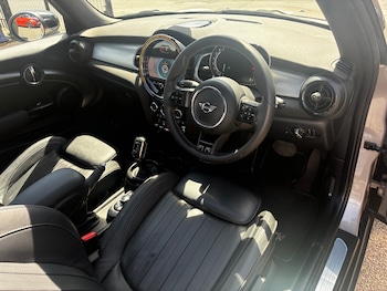 Used MINI Hatch 2023 for sale - 78965114: Photo