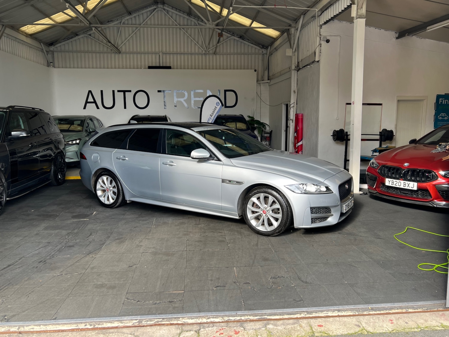 Used Jaguar XF 2018 for sale - 77873393: Photo 19