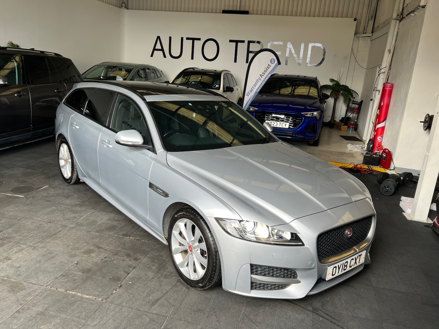 Used Jaguar XF 2018 for sale - 77873393: Photo 20