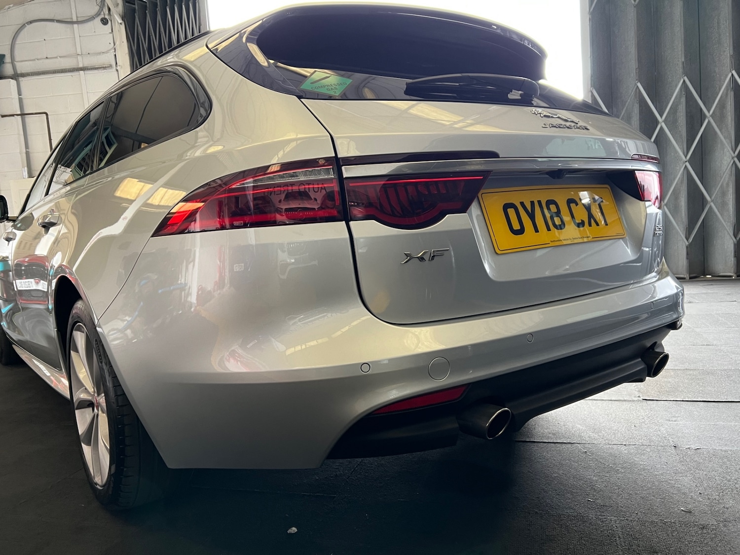 Used Jaguar XF 2018 for sale - 77873393: Photo 4