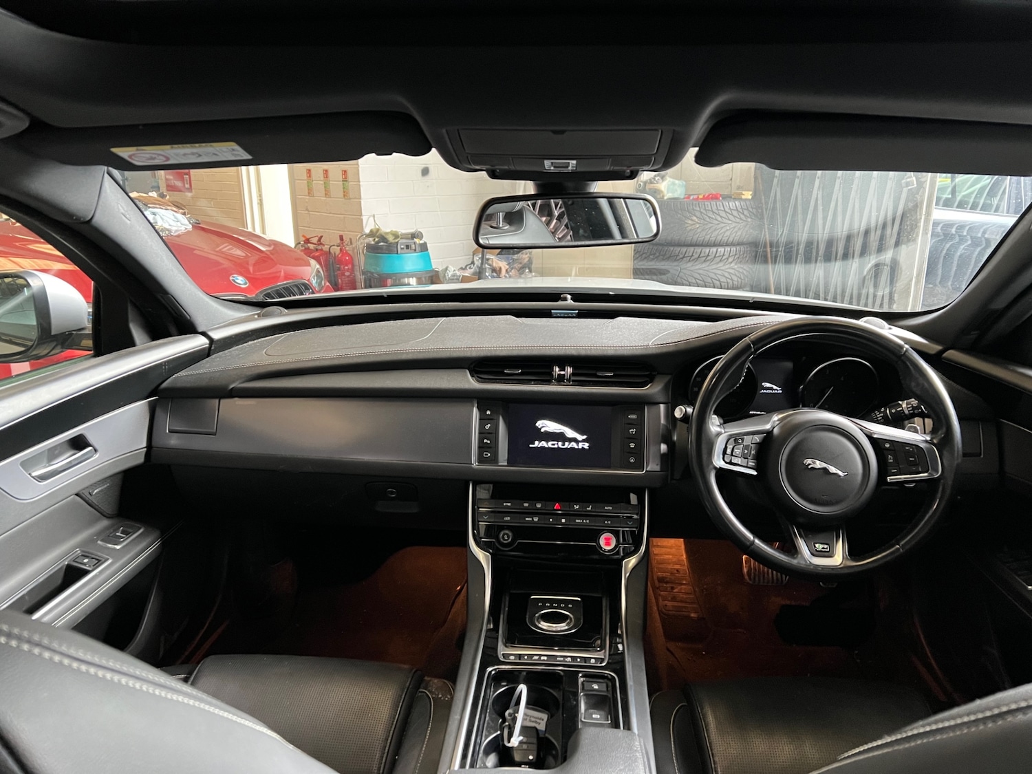 Used Jaguar XF 2018 for sale - 77873393: Photo 7