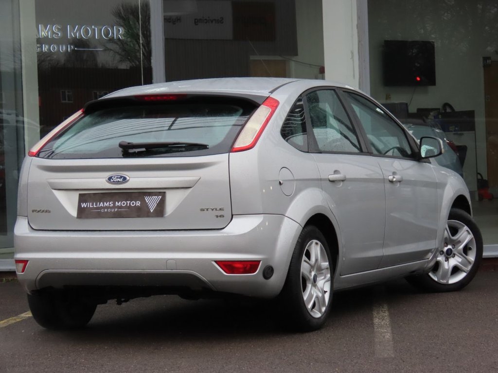 Used Ford Focus 2009 for sale - 77249978: Photo 6