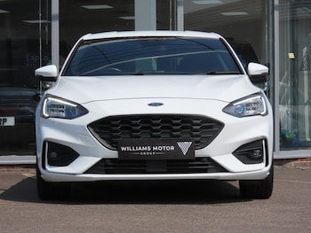 Used Ford Focus 2020 for sale - 75613008: Photo