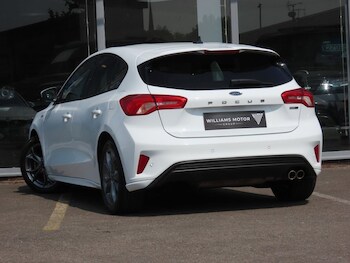 Used Ford Focus 2020 for sale - 75613008: Photo